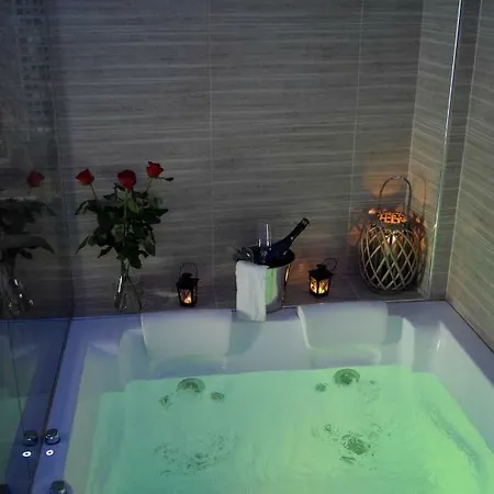 아파트 Nephele Luxury 테살로니키