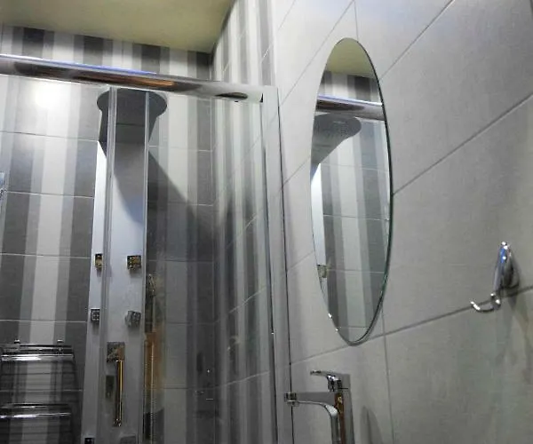 Nephele Luxury Apartament *