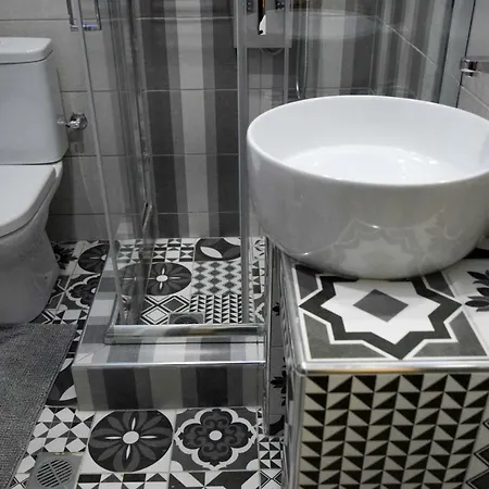 Nephele Luxury Apartment *