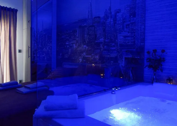 Nephele Luxury *