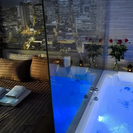 شقة Nephele Luxury سالونيك