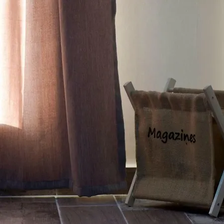 Nephele Luxury شقة *